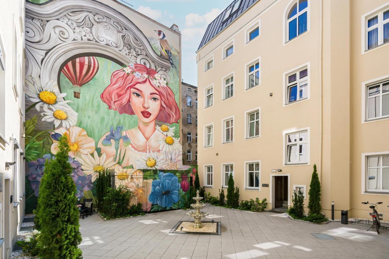 Komeda Apartment Hidden In Poznan Old Town By Noclegi Renters Exterior photo